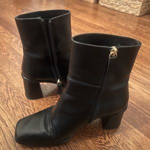 Alohas West Boot Worn Once!